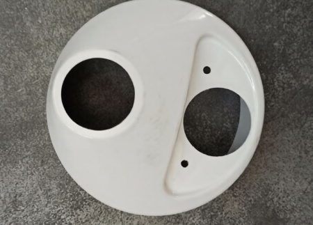 Крышка редуктора со скребком