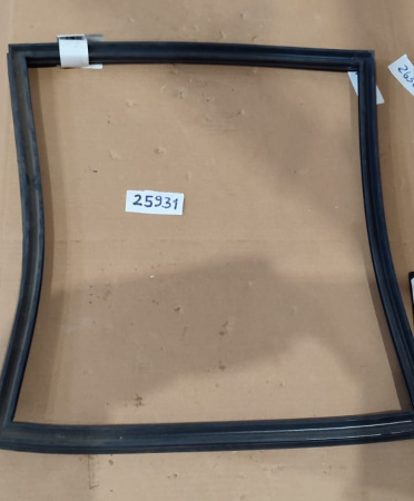 Уплотнитель двери EM 106H