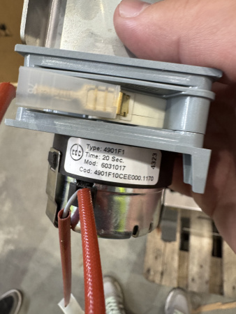 Механизм заслонки с мотором